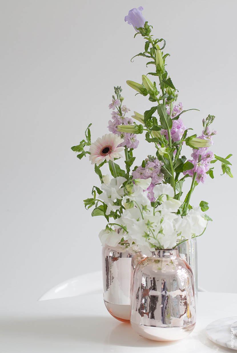 Vintage pastel flowers vase-diy | Enigheid