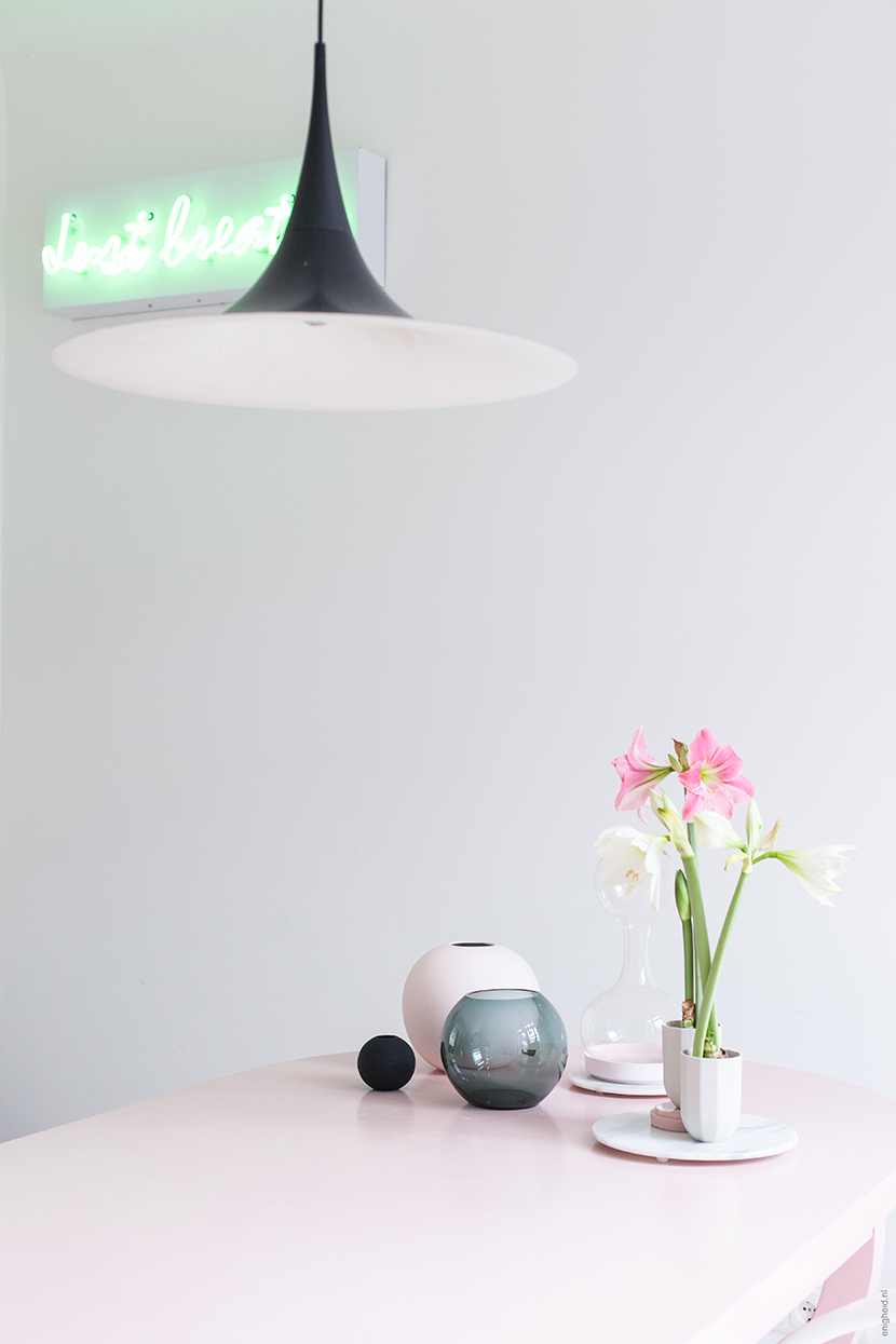Pastel living room, Cooee design vases | Enigheid