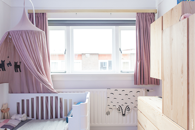 Maan's former bedroom. Numero74 canopy, vintage bed, Roxy Marj bear blanket | Enigheid