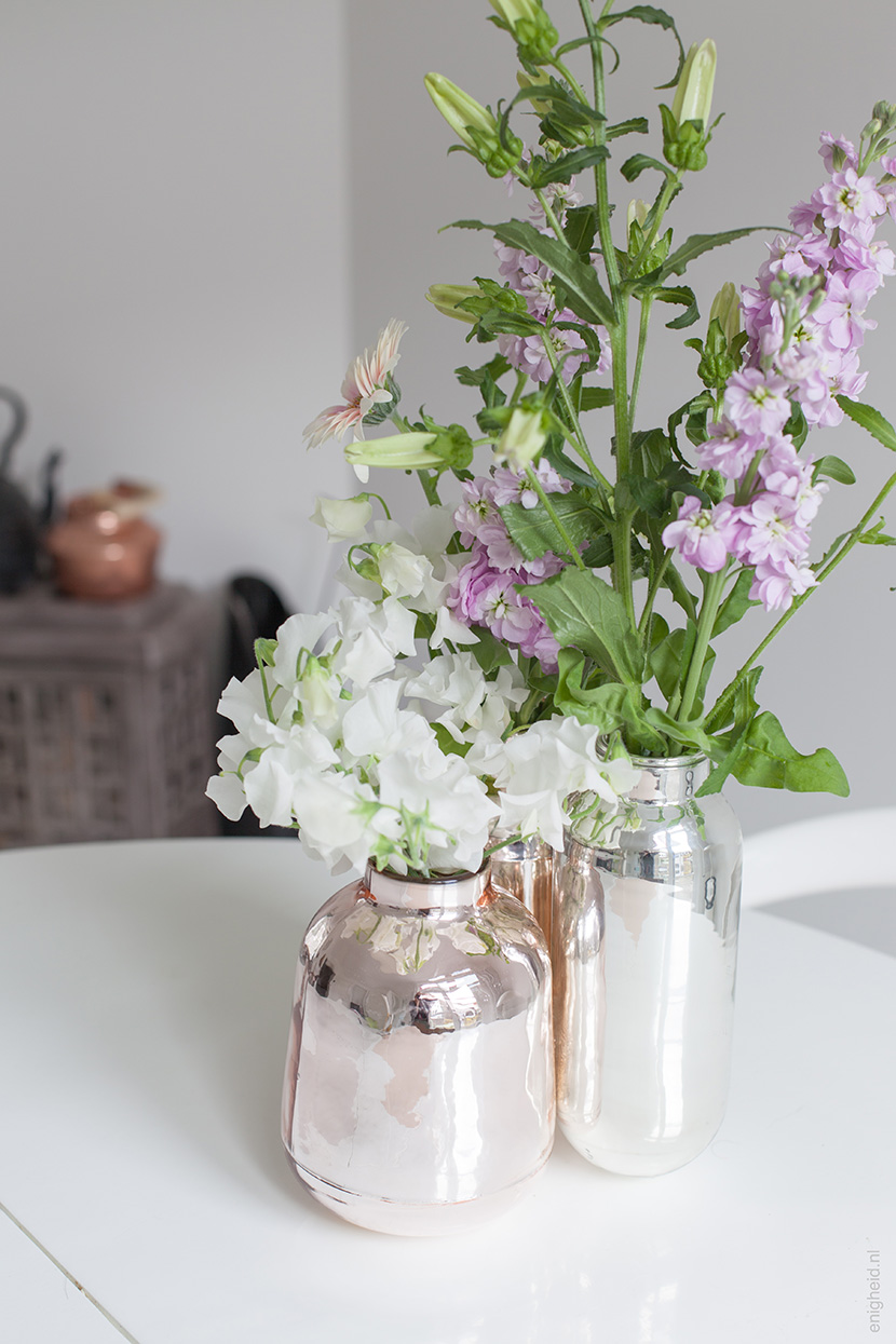 Vintage pastel thermos flask vase diy | Enigheid